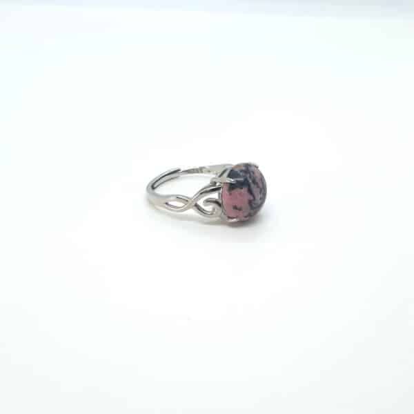 Bague en Rhodonite naturelle montée sur de l'argent 925 ajustable