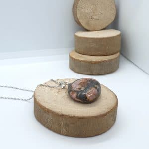 Collier pendentif en Rhodonite véritable pierre naturelle