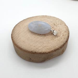 Collier pendentif en véritable pierre naturelle de Calcédoine