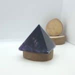 Pyramide en véritable pierre naturelle d'Améthyste