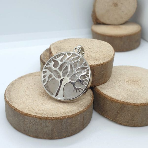 Pendentif Cristal de roche "Arbre de vie" véritables pierres naturelles