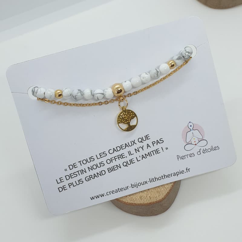 Bracelet en pierres naturelles d’Howlite avec la breloque arbre de vie