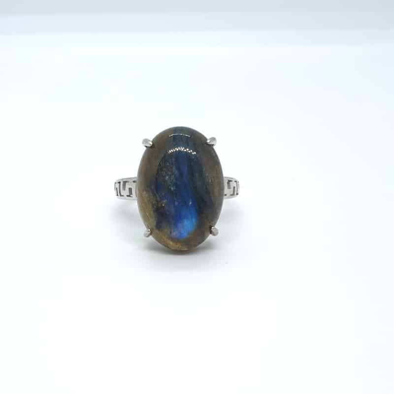 Bague en Labradorite naturelle montée sur un anneau en Argent 925 ajustable